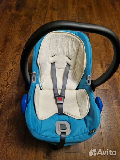 Автомобильное детское кресло Tutis