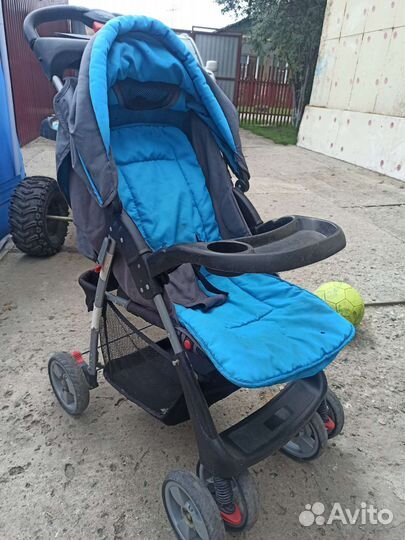 Прогулочная коляска