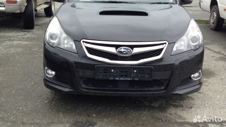 Заднее стекло на Subaru Legacy BM BR