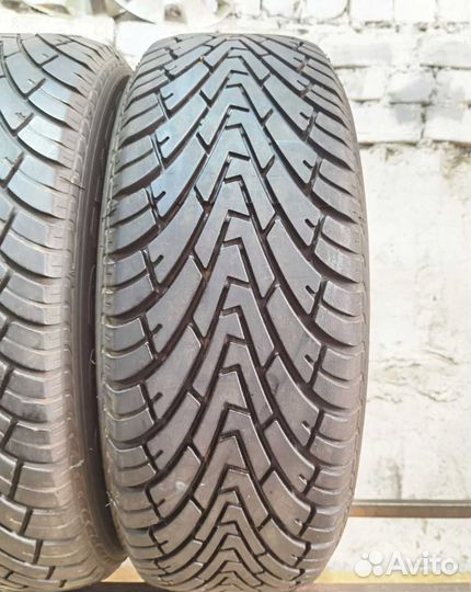 Goodyear Wrangler F1 235/65 R17 104V
