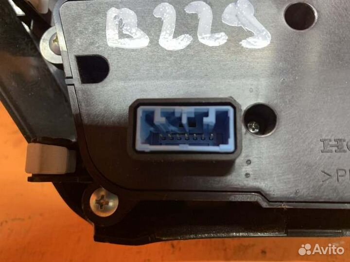 Блок управления магнитолой Acura Mdx YD3 3.5 2016