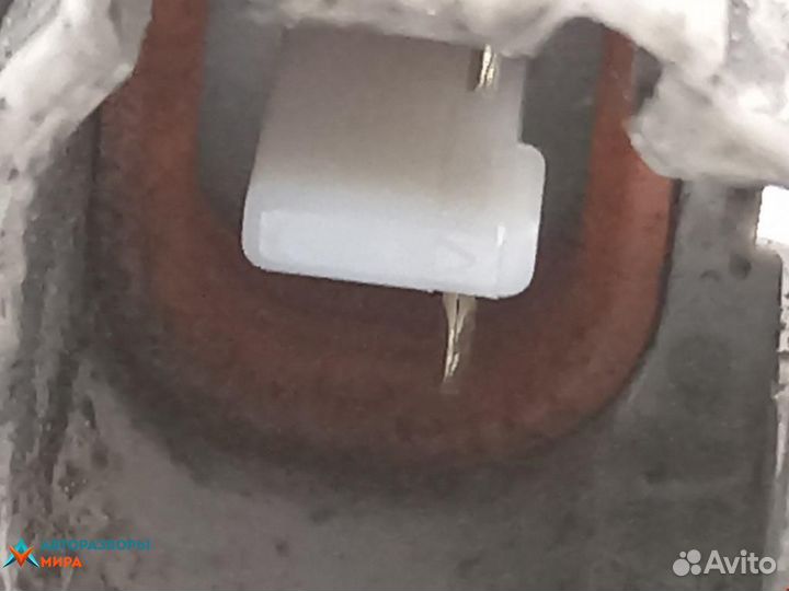 Кронштейн топливного фильтра Mitsubishi Outlander