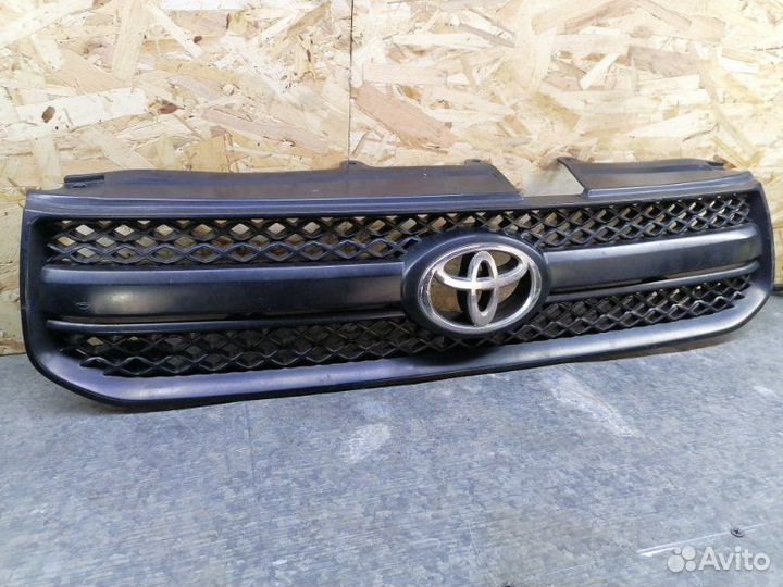 Решетка радиатора Toyota Rav4 ACA20 1azfe