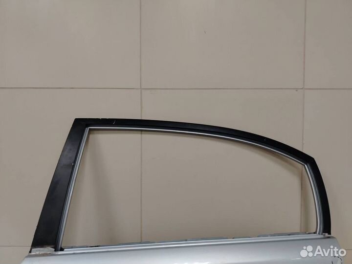 Б/У Дверь задняя левая 770031G210 Hyundai-KIA