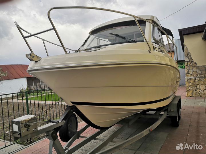 Jenneau Merry Fisher 595