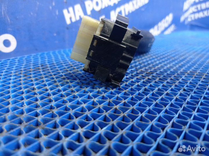 Переключатель дворников Chevrolet Lanos седан 2008