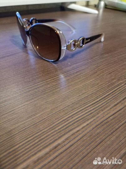 Солнцезащитные очки женские новые