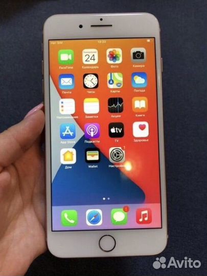 iPhone 8 Plus, 64 ГБ