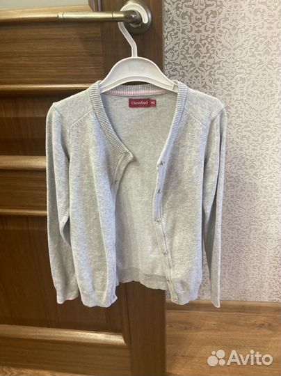 Продам школьные вещи для девочки