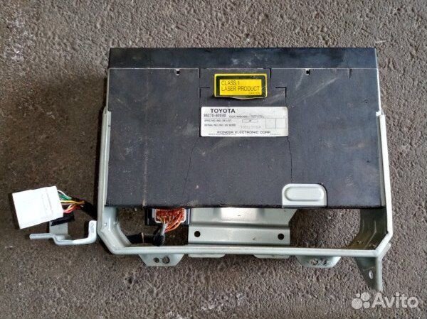 CD changer Toyota Land Cruiser 100 4.7 1998-2006