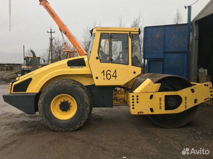 В разборе Bomag