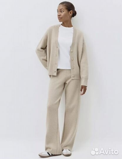 Трикотажный костюм sela