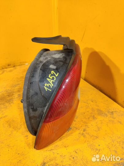 Фонарь задний левый для Dodge Neon