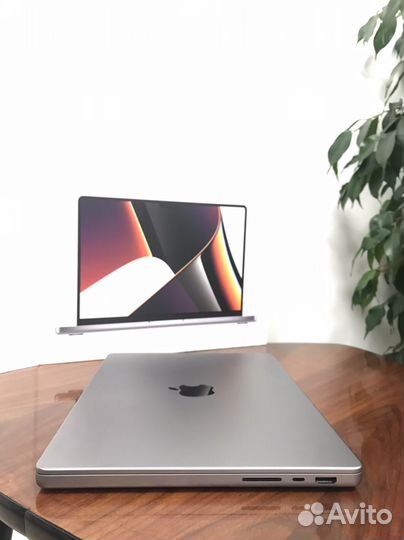 Macbook Pro 14 m1 2021 16gb 512gb