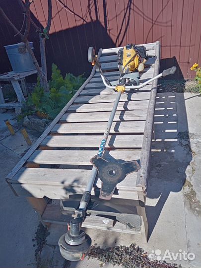 Бензокоса триммер