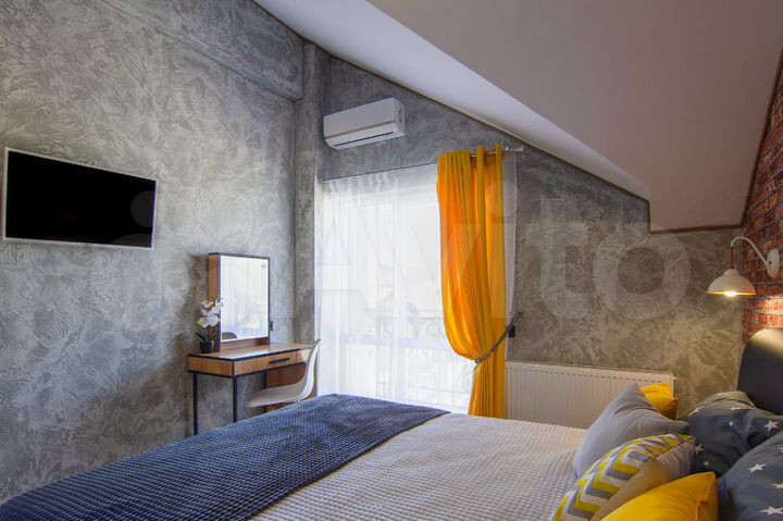 2-к. квартира, 60 м², 6/6 эт.