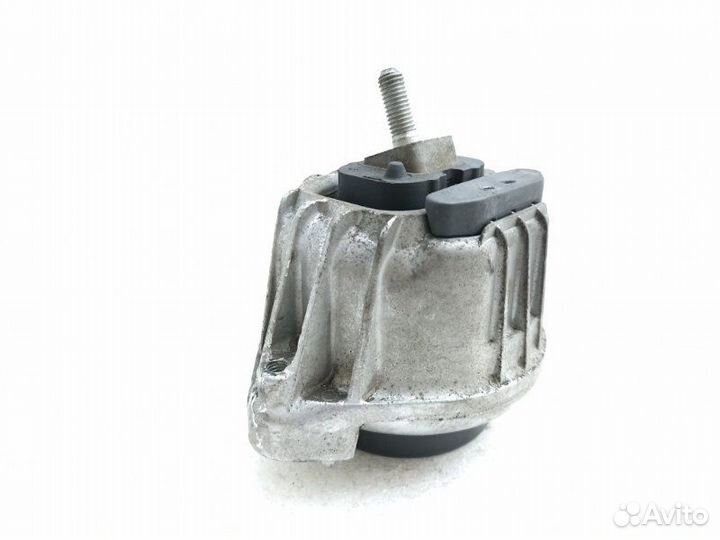 Опора двигателя передняя правая Bmw 3-Series E90