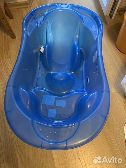 Ванночка для купания с горкой
