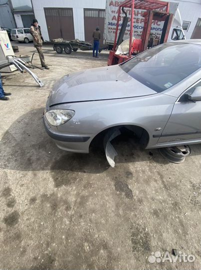 Крыло переднее пежо 607