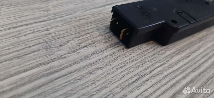 Замок двери (блокировка люка) rold DS88T3 для стир