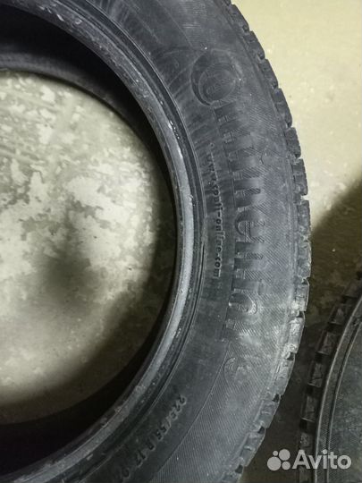 Continental ContiVikingContact 2 225/55 R17 97T