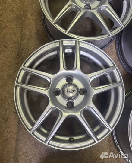 R15 4x100 стильные диски