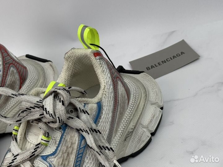 Balenciaga 3XL Sneaker Worn-Out - White Blue Red