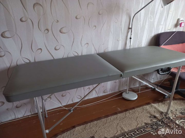 Кушетка косметологическая