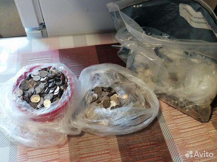 Монеты 1 и 5 копеек Россия