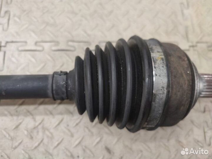 Привод Honda Fit Jazz левый Хонда Фит Джаз 2001-08