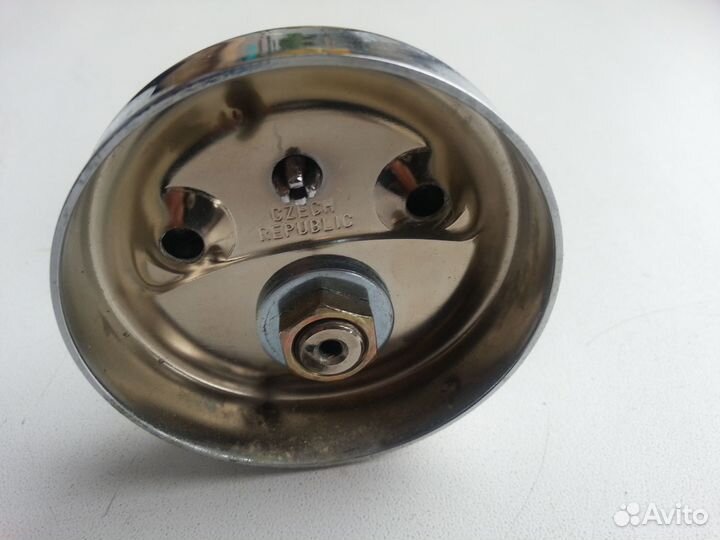 Держатель для зубных щеток