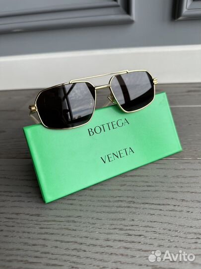 Солнцезащитные очки Bottega Veneta