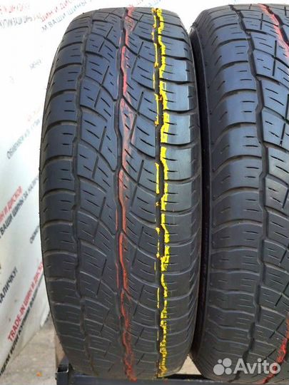 Bridgestone Dueler H/T 687 215/70 R16 99H