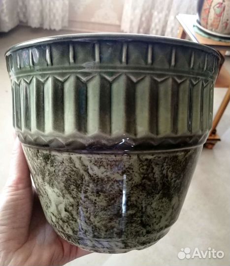 Керамические горшки для цветов