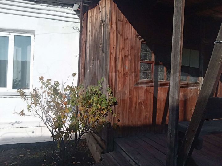 Дом 63 м² на участке 2 сот.