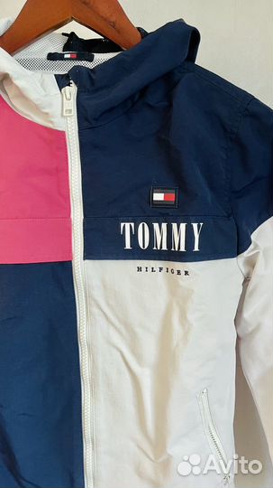 Ветровка на мальчика Tommy Hilfiger, р. 140