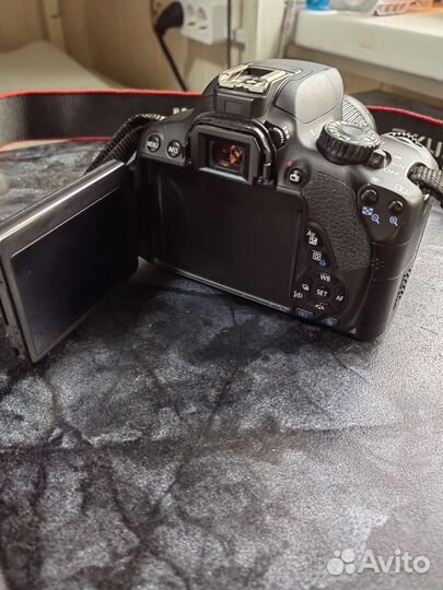 Фотоаппарат canon 650d с комплектом