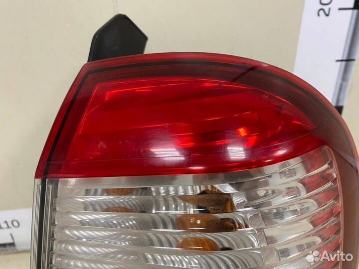 Фонарь задний наружный правый Nissan Terrano D10 2