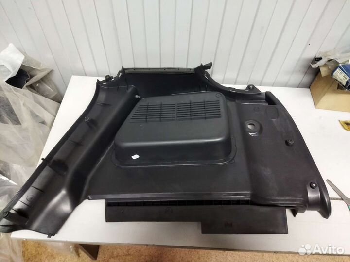 Обивка багажника левая opel meriva (2003-2010)