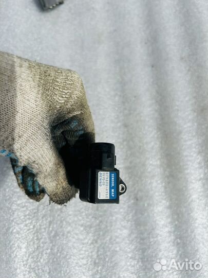 Датчик давления воздуха honda cbr1100xx