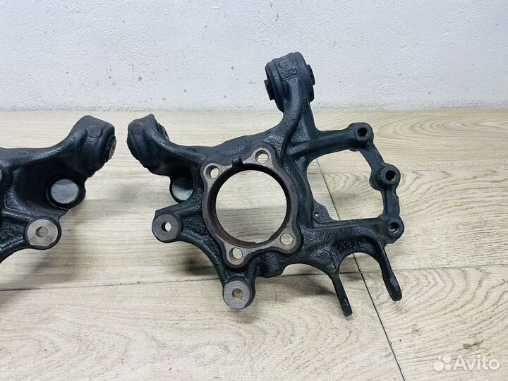 Кулак задний Mazda 6 GJ