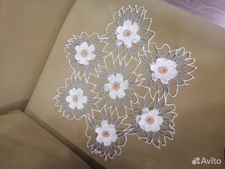 Салфетка тонкая ручная работа