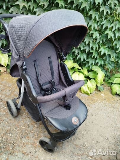 Прогулочная коляска adamex Quattro safari