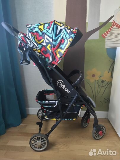 Прогулочная коляска