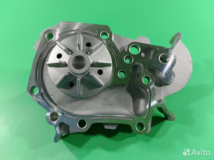 Помпа для Renault Logan