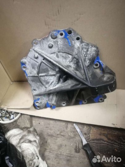 Задняя крышка АКПП u140f