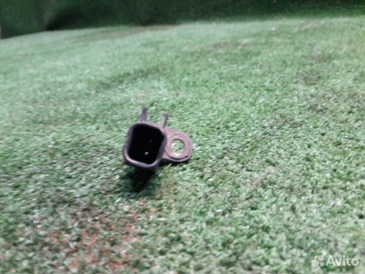 Датчик abs задний правый Ford Focus 3 седан 1.6