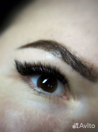 Наращивание ресниц модель