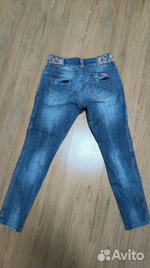 Джинсы женские 46 размер