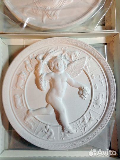 Гипсовое панно Эрмитаж